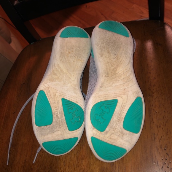 Underarmour  sneakers - Picture 4 of 6